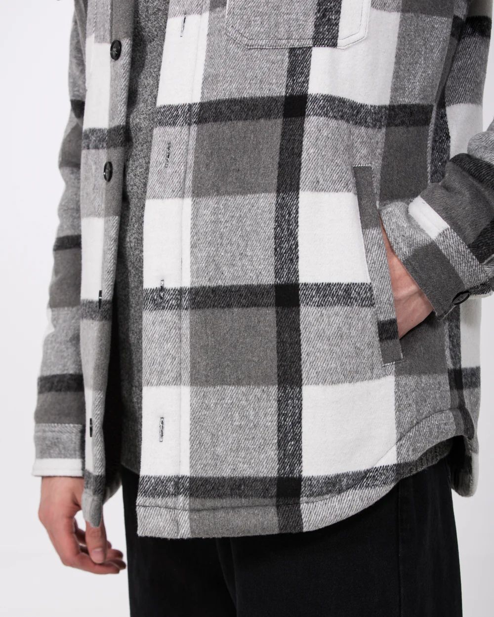 2t Cooper Tall Sherpa Lined Shacket (black/grey) - Image 4