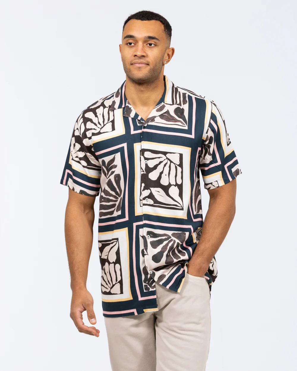 2t Musa Tall Short Sleeve Printed Revere Shirt (white pattern) - Image 5