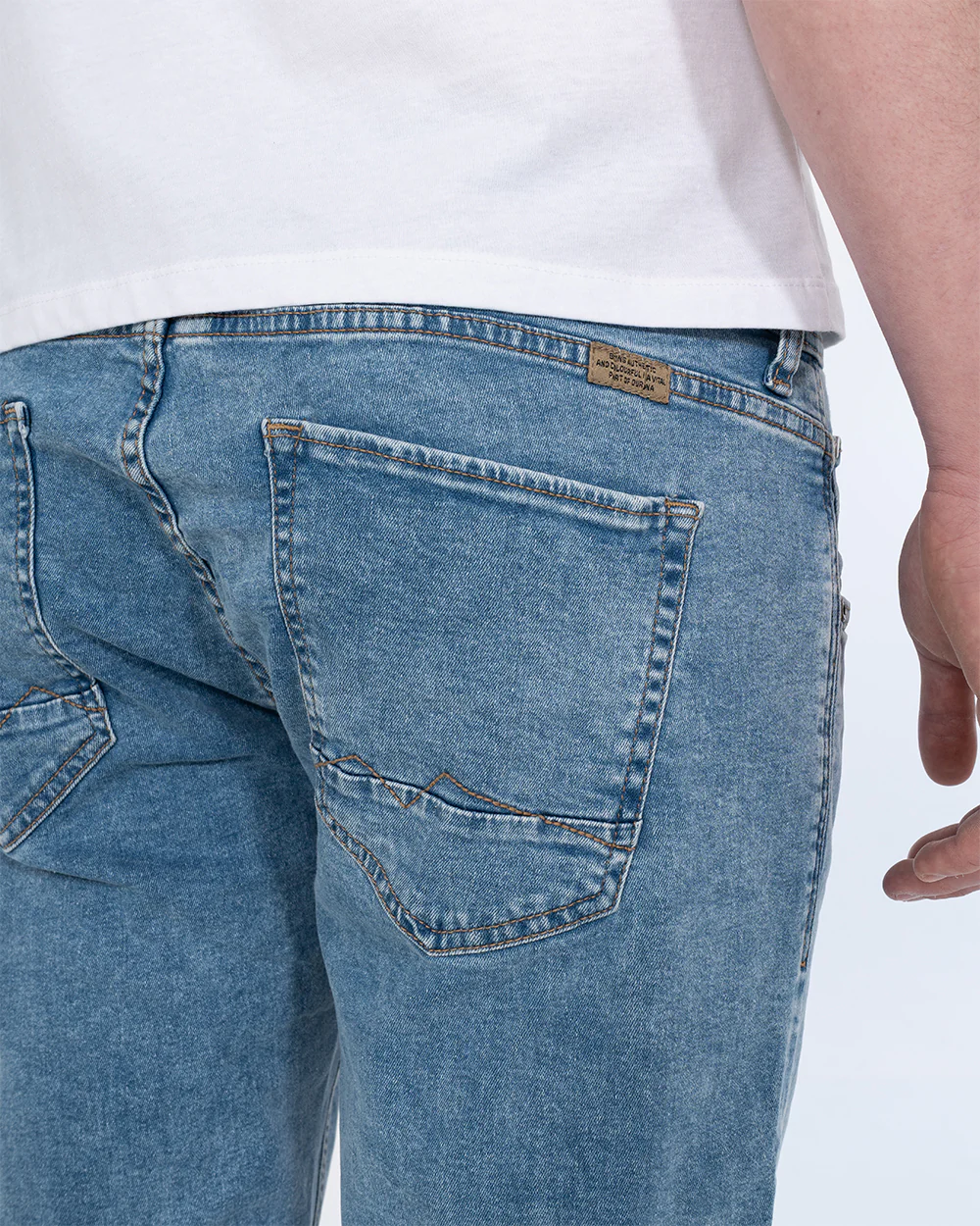 Blend Twister Tapered Fit Tall Jeans (bleach wash) - Image 4