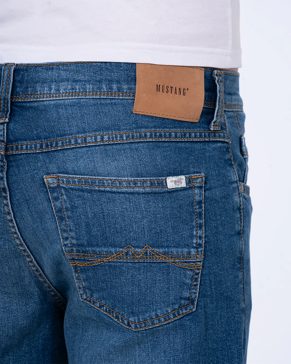 Mustang Washington Straight Fit Tall Jeans (mid) - Image 4