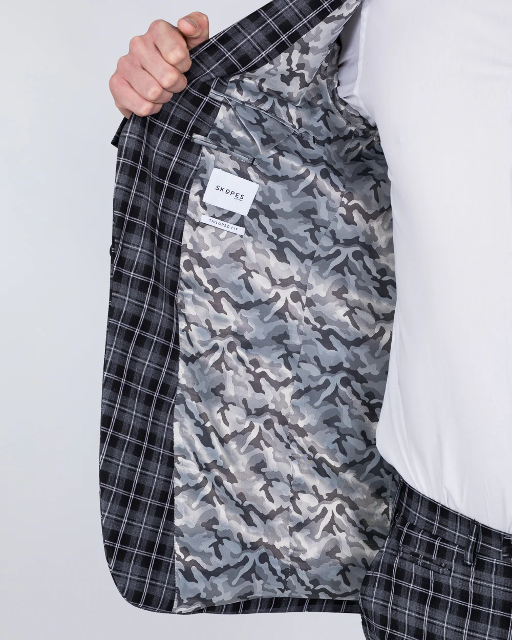 Skopes Kiefer Slim Fit Tall Suit Jacket (black/grey check) - Image 4